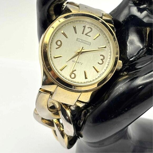 Gold R.J. Graziano Watch - Picture 1 of 4